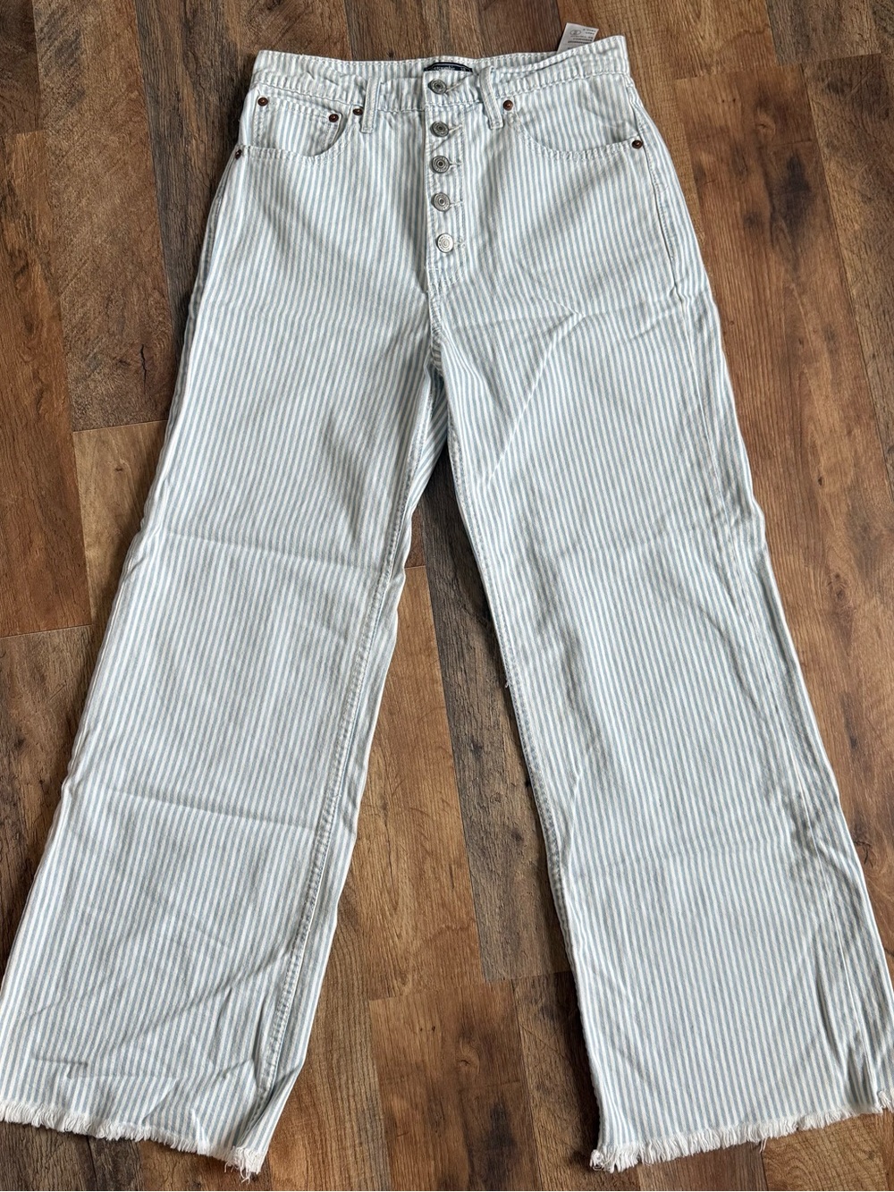 Abercrombie & Fitch Light Blue and White Striped Women's Button-Fly Jeans